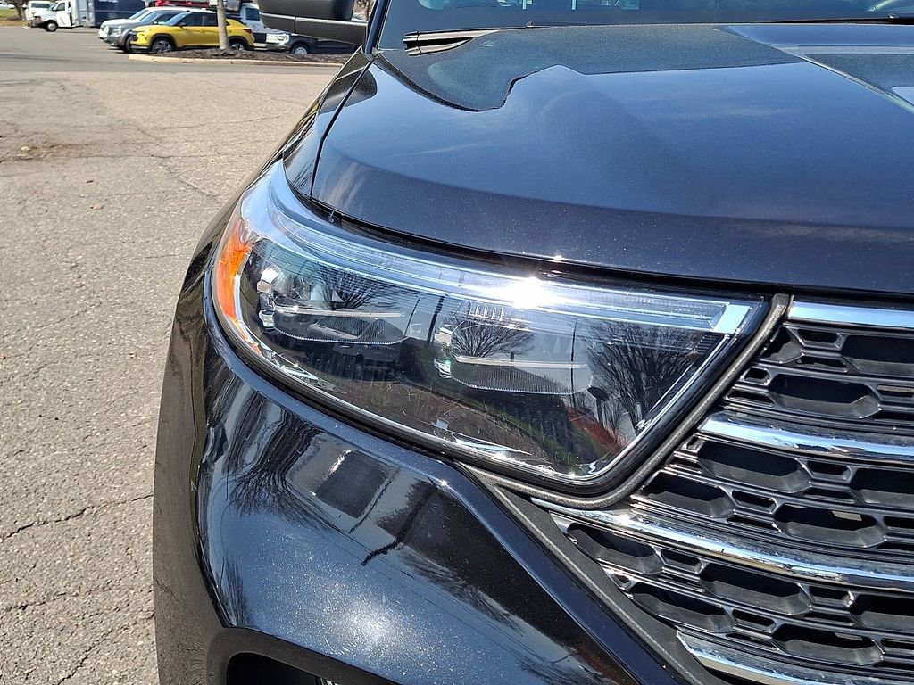 Certified 2023 Ford Explorer XLT w/ Equipment Group 202A image 12