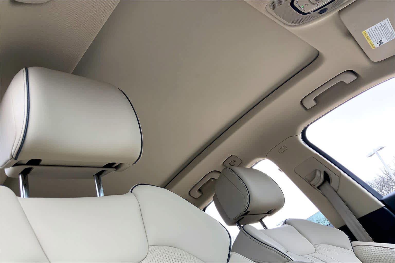 Used 2022 Audi Q5 e Premium Plus image 14