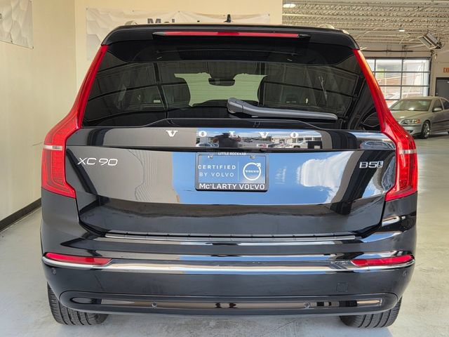 Certified 2025 Volvo XC90 B5 Plus w/ Protection Package Premier AWD/4WD image 8
