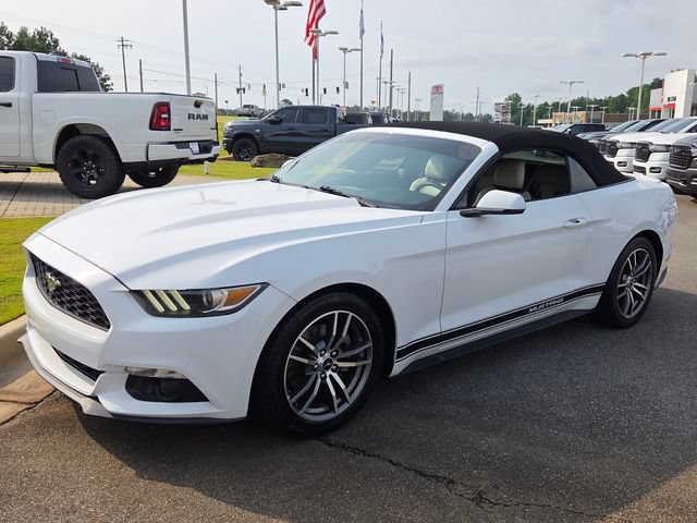 Used 2017 Ford Mustang Premium RWD image 3