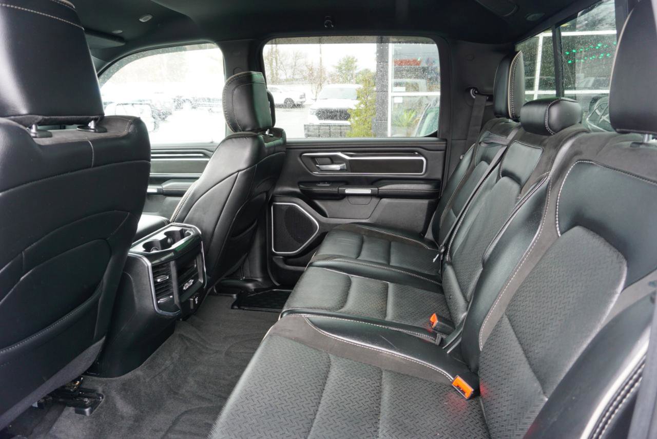 Used 2020 RAM 1500 Laramie w/ Sport Appearance Package AWD/4WD image 13