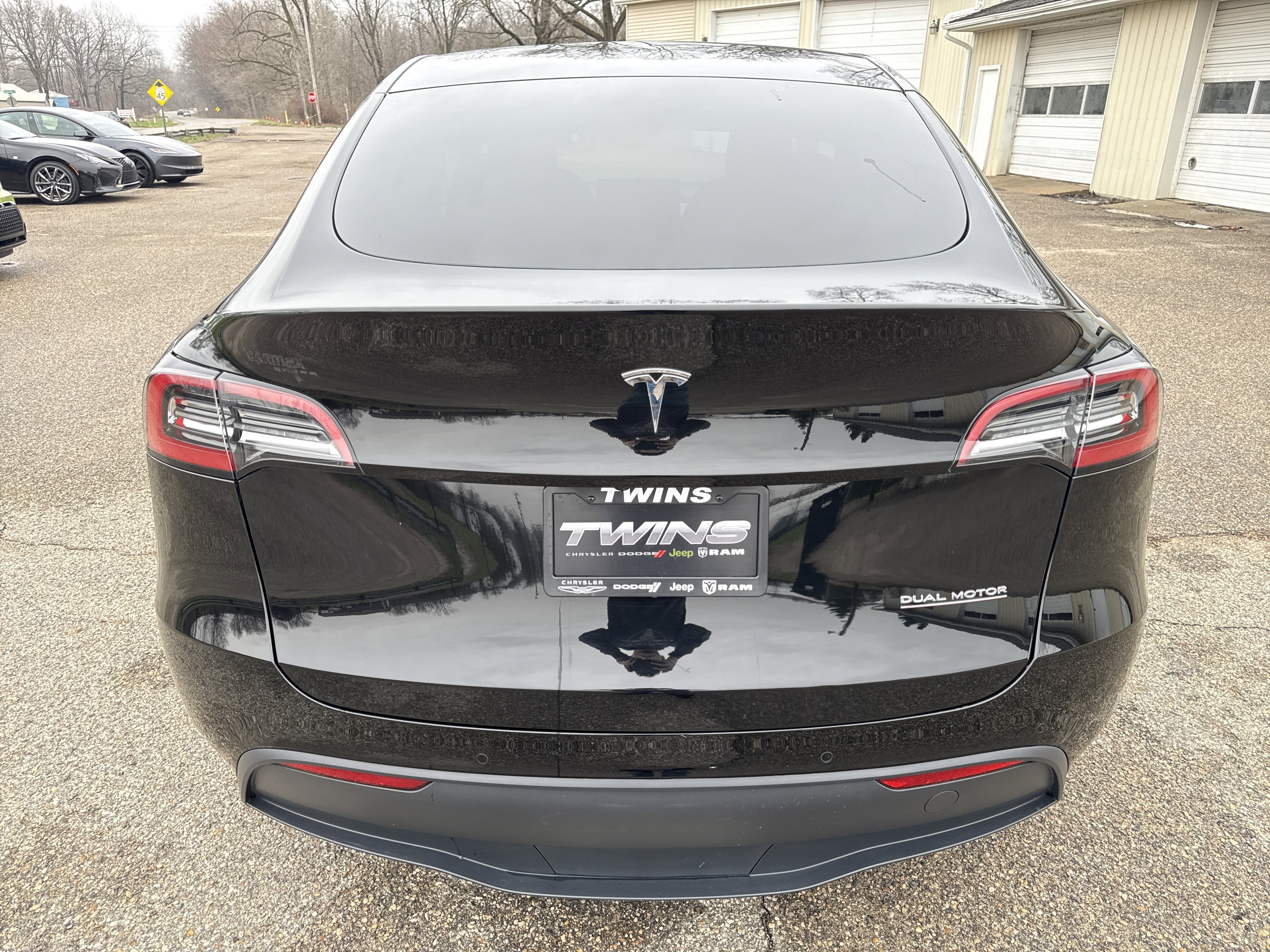 Used 2021 Tesla Model Y Performance image 8