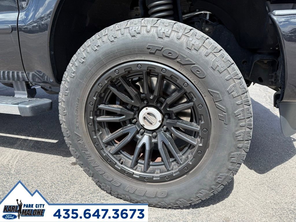 Used 2015 Ford F350 Platinum w/ FX4 Off-Road Package AWD/4WD image 10