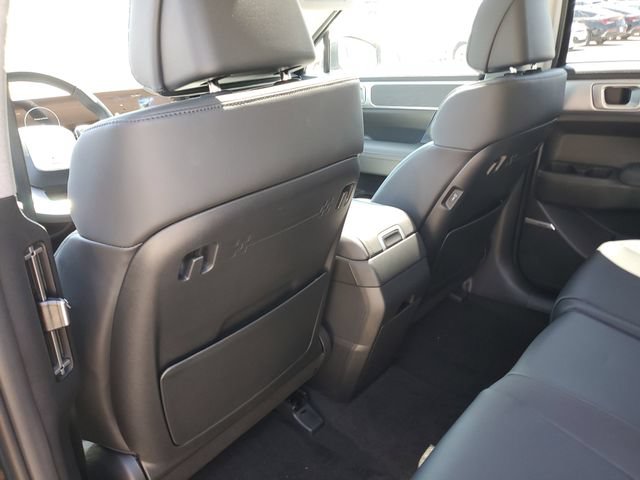 New 2026 Hyundai Santa Fe Limited AWD/4WD image 13
