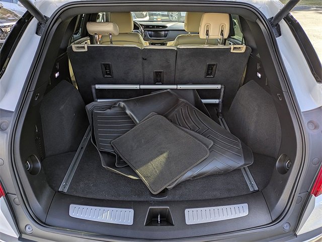Used 2018 Cadillac XT5 Luxury w/ Driver Awareness Package image 12