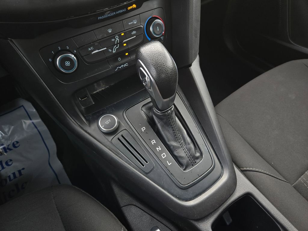 Used 2017 Ford Focus SE image 22
