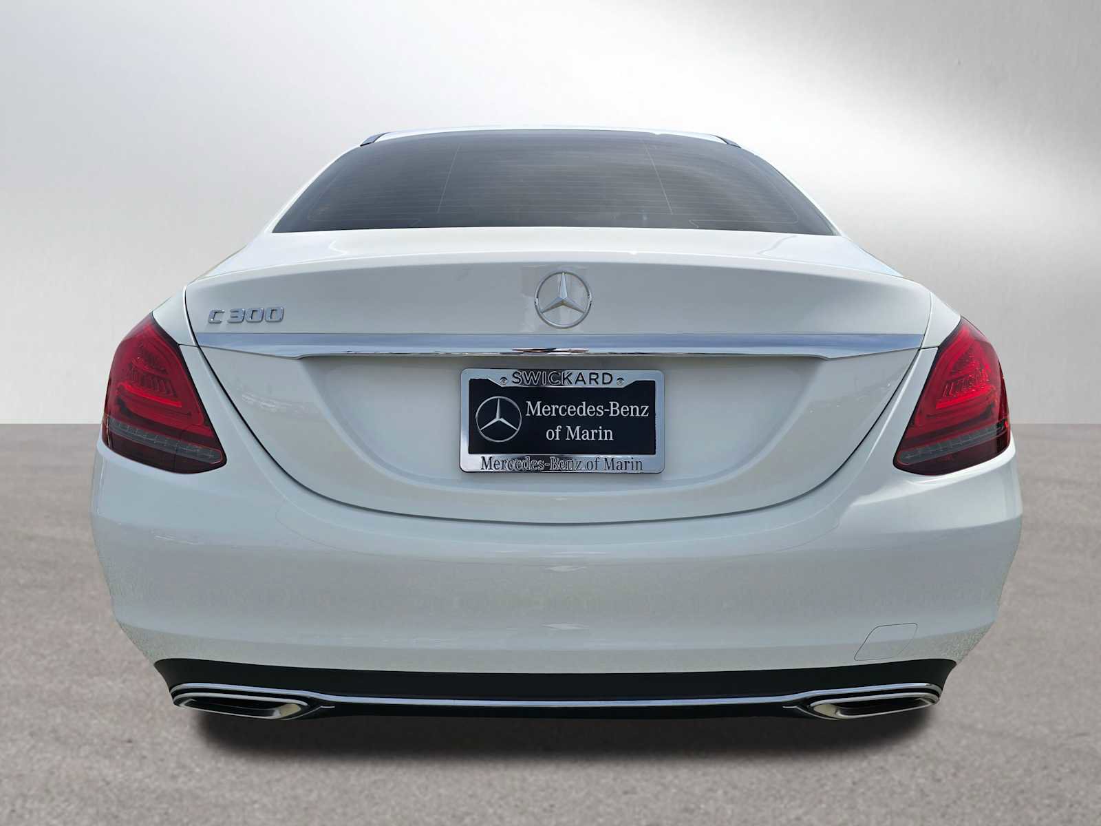 Used 2021 Mercedes-Benz C 300 Sedan image 4
