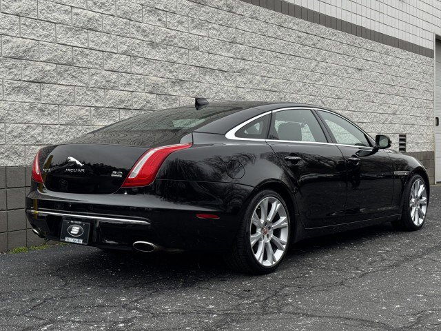 Used 2017 Jaguar XJ L Portfolio image 15