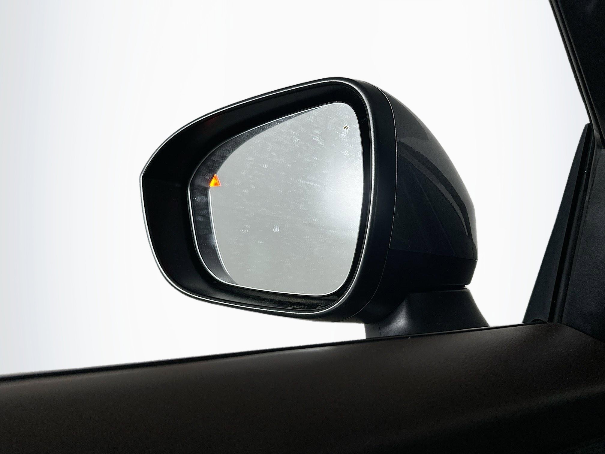 Used 2023 Nissan Rogue SV FWD image 16