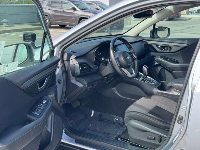 Used 2024 Subaru Outback Premium AWD/4WD image 9