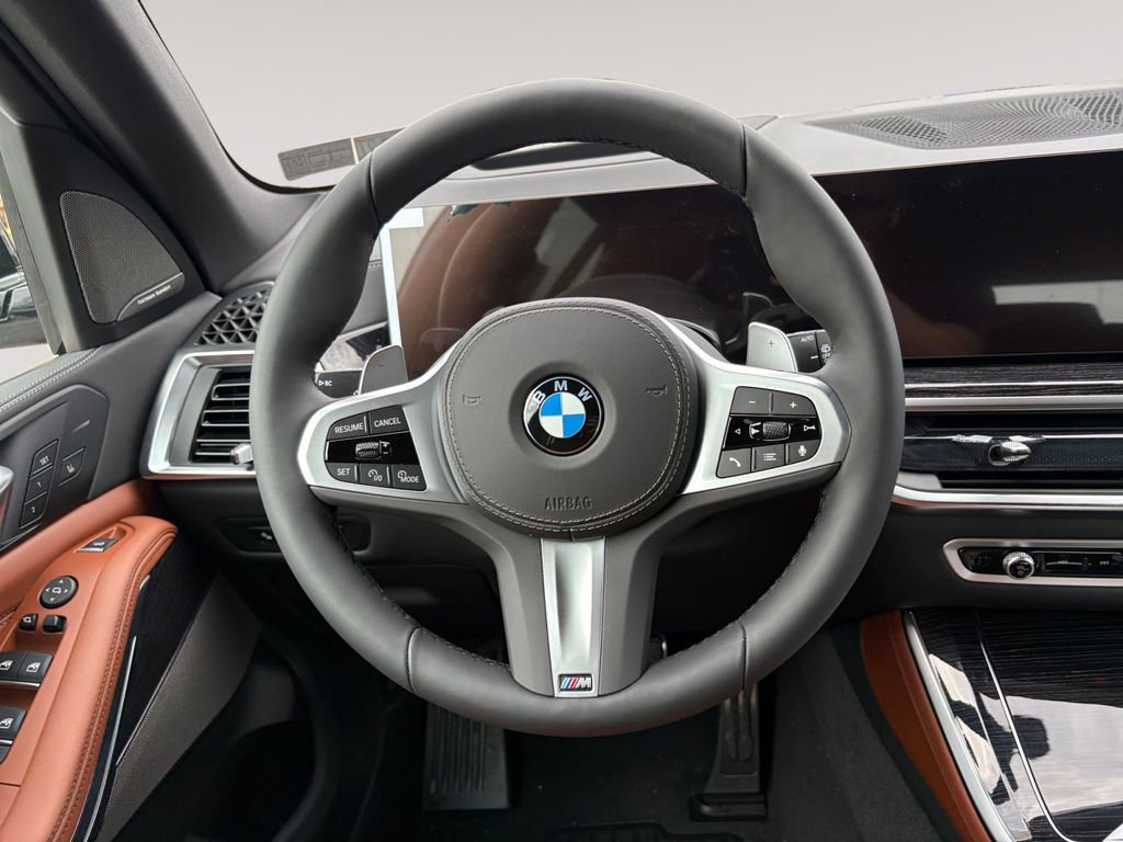 New 2026 BMW X5 xDrive40i w/ M Sport Package AWD/4WD image 12