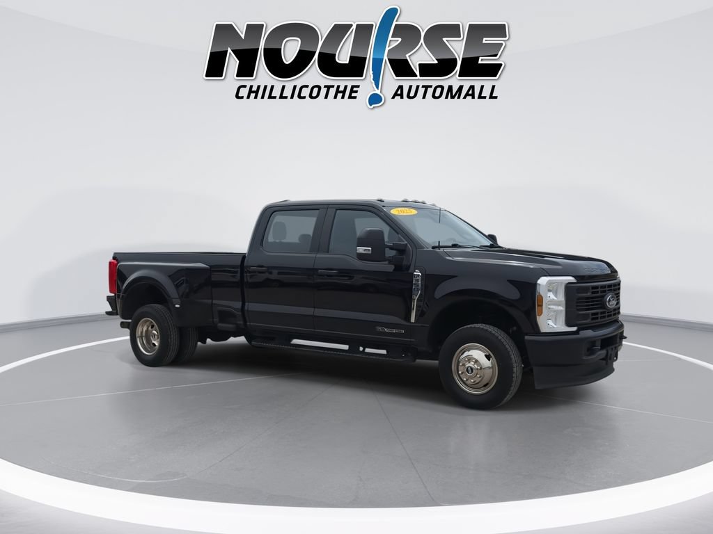 Used 2025 Ford F350 XL AWD/4WD image 2