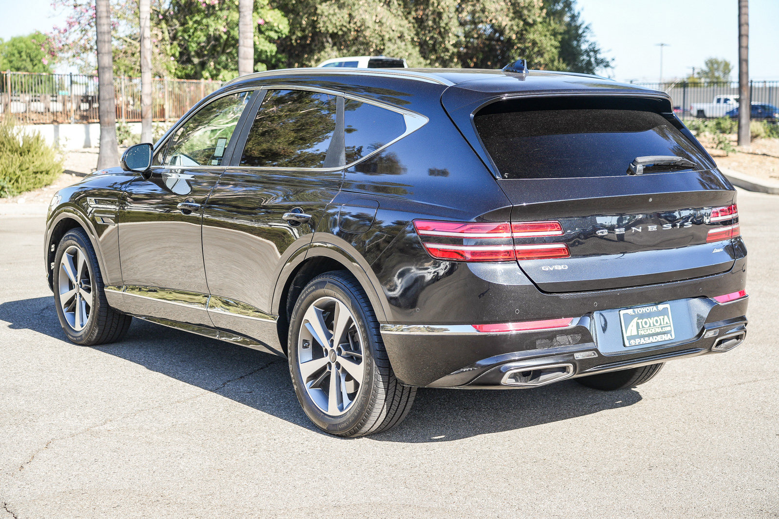 Used 2021 Genesis GV80 2.5T w/ Advanced Package 02 AWD/4WD image 8