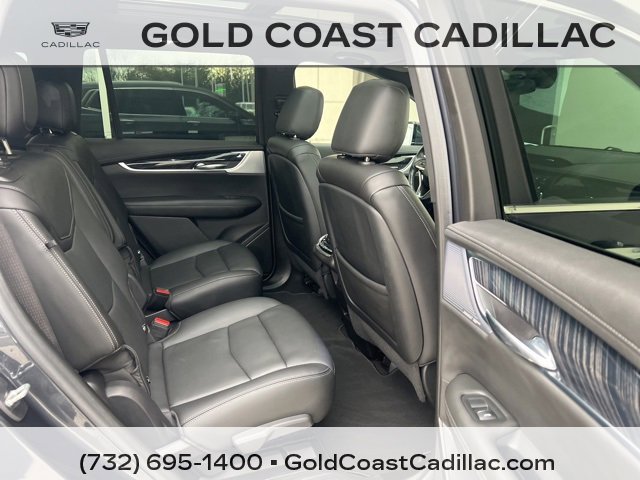 Certified 2022 Cadillac XT6 Premium Luxury image 8