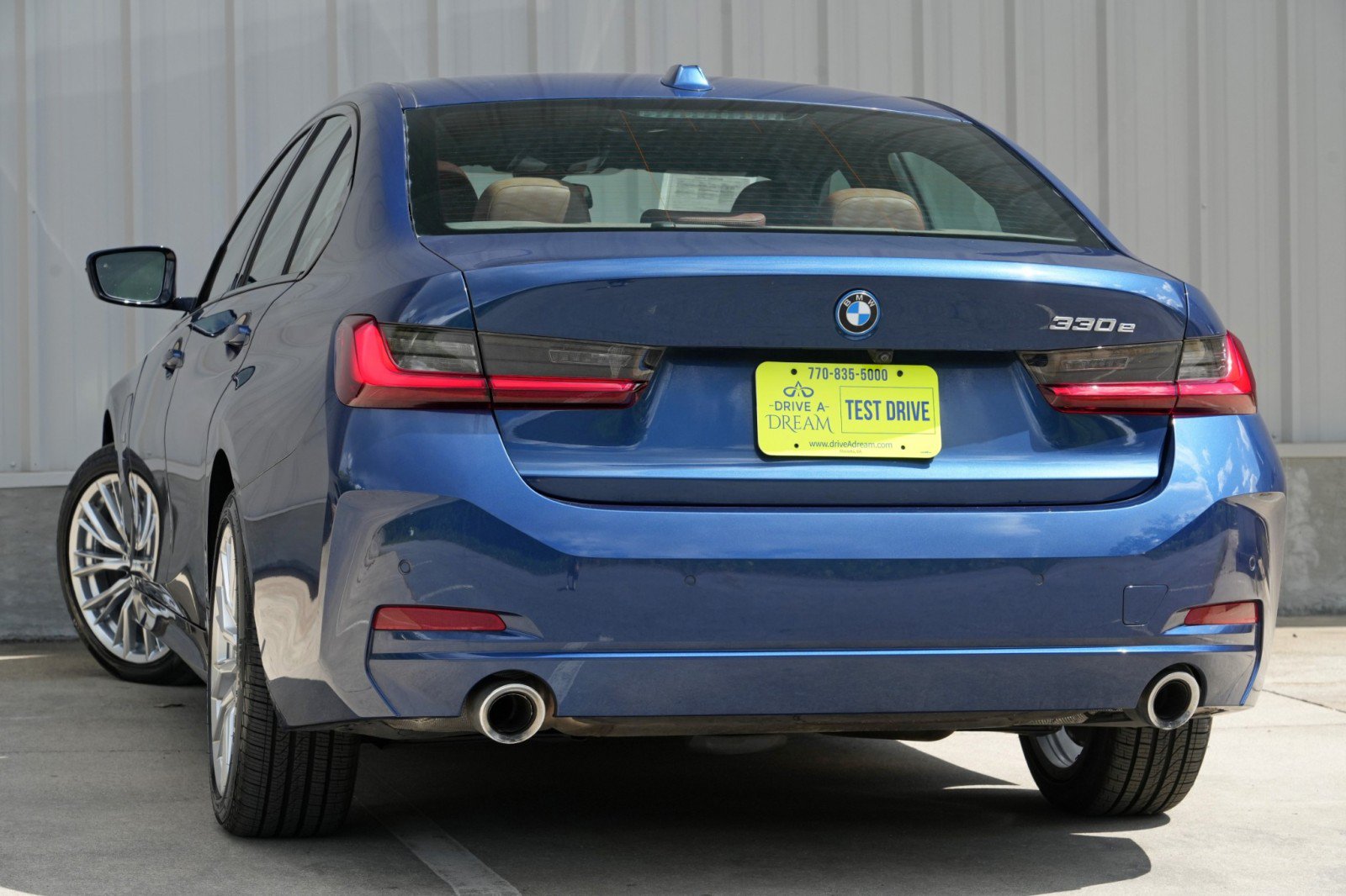 Used 2023 BMW 330e w/ Premium Package RWD image 6