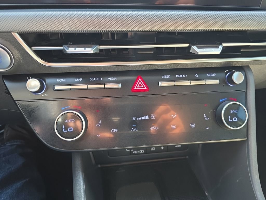 Used 2024 Hyundai Sonata SEL w/ Convenience Package image 20