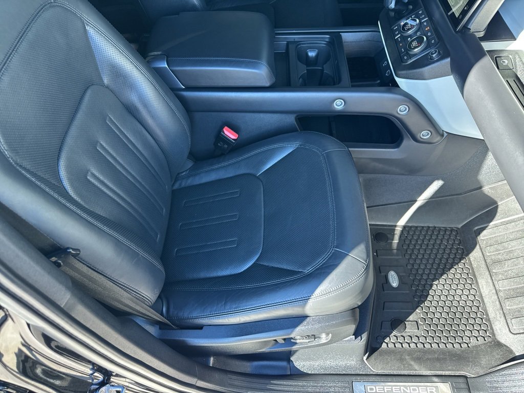 Used 2022 Land Rover Defender 110 XS Edition image 12