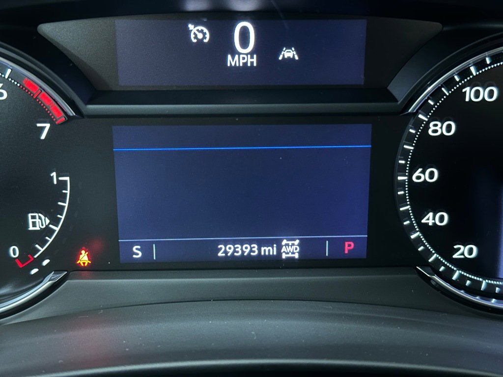 Certified 2022 Cadillac XT4 Premium Luxury w/ Enhanced Visibility Package image 8