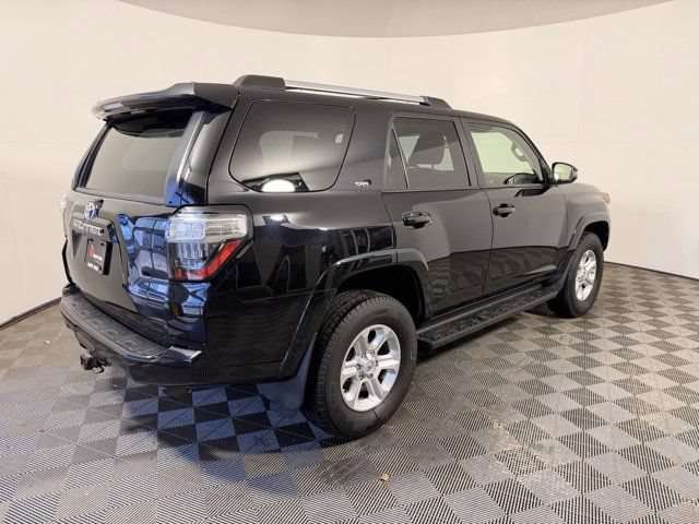 Used 2019 Toyota 4Runner SR5 Premium AWD/4WD image 6
