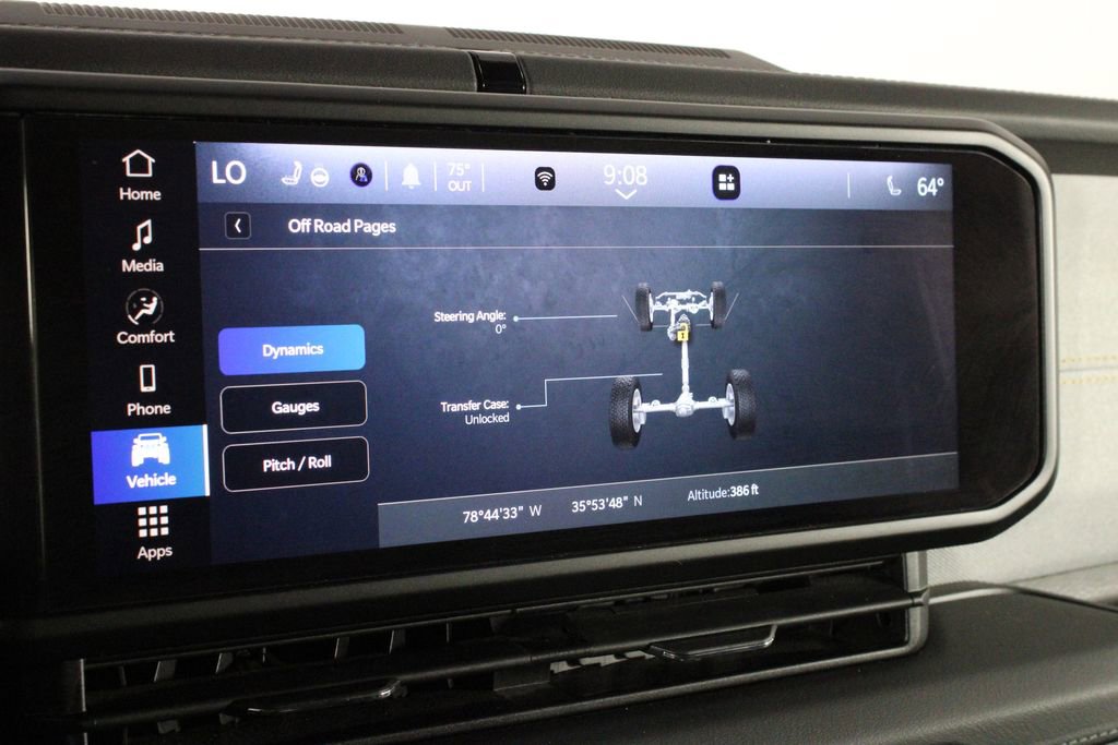 Used 2024 Jeep Wrangler Unlimited Sahara image 38