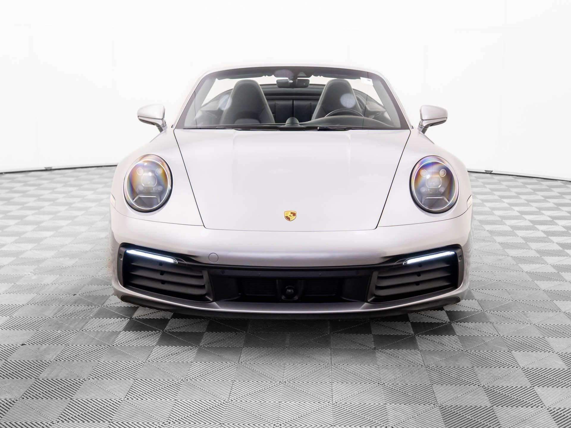 Used 2020 Porsche 911 Carrera 4S image 2