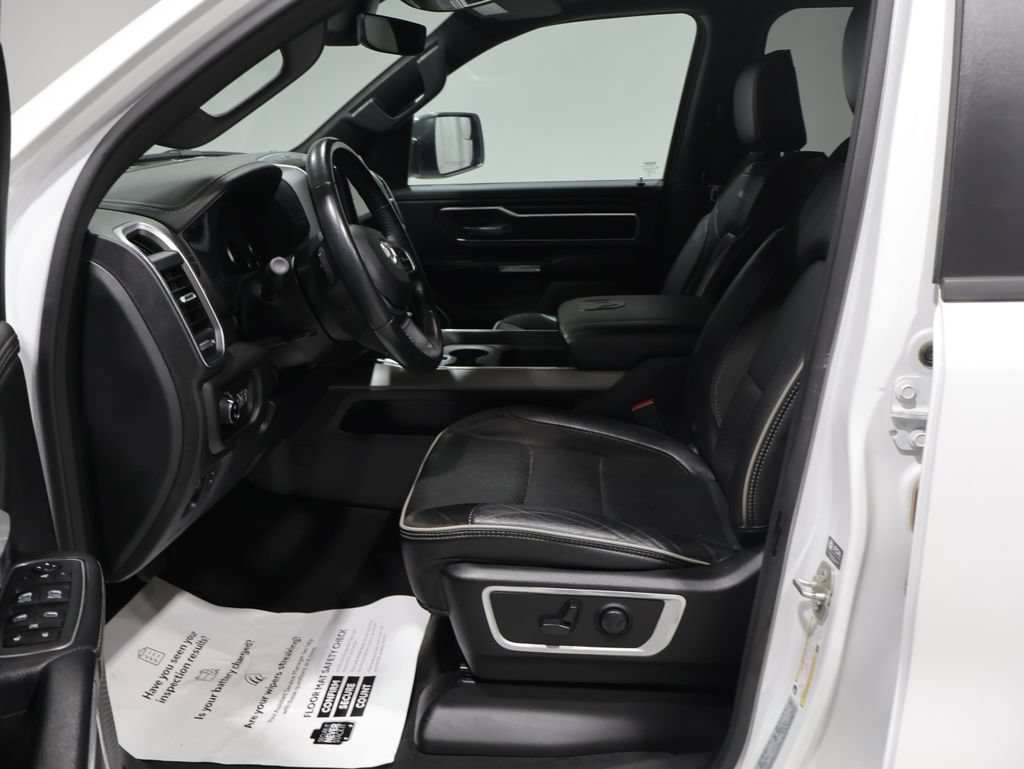 Used 2023 RAM 1500 Laramie AWD/4WD image 11