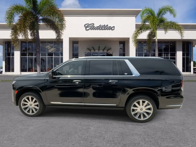 Certified 2024 Cadillac Escalade ESV Premium Luxury Platinum AWD/4WD image 9