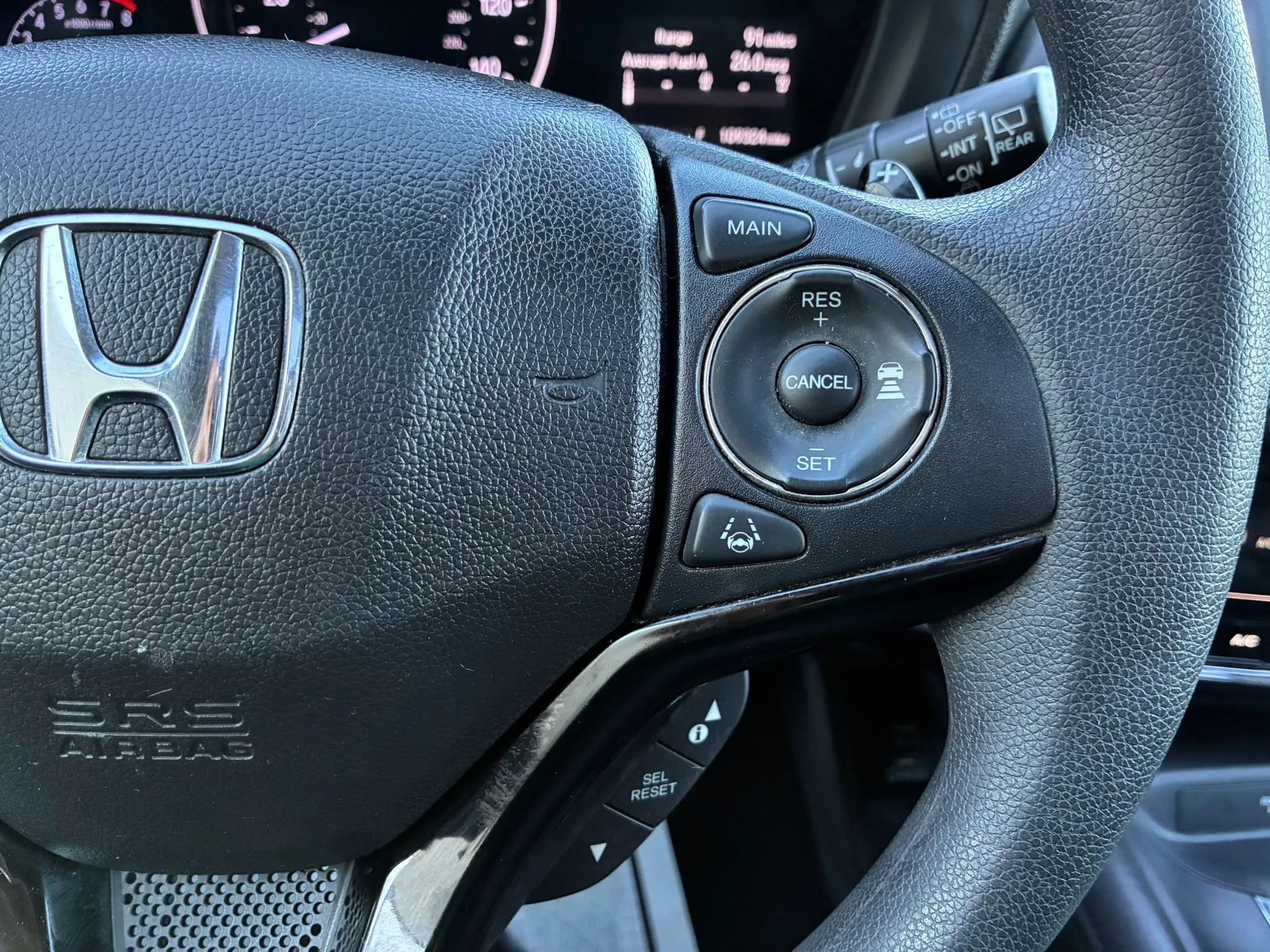 Used 2020 Honda HR-V EX image 28