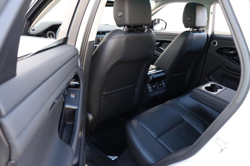 Used 2023 Land Rover Range Rover Evoque SE image 19