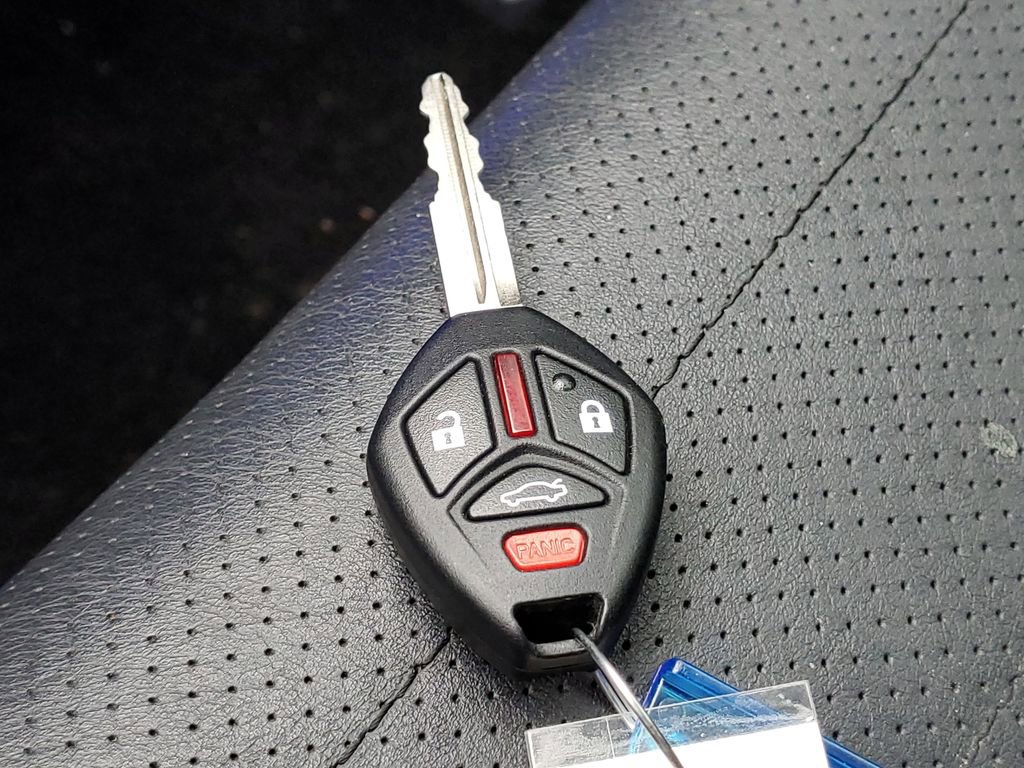 Used 2015 Mitsubishi Lancer Evolution GSR image 27