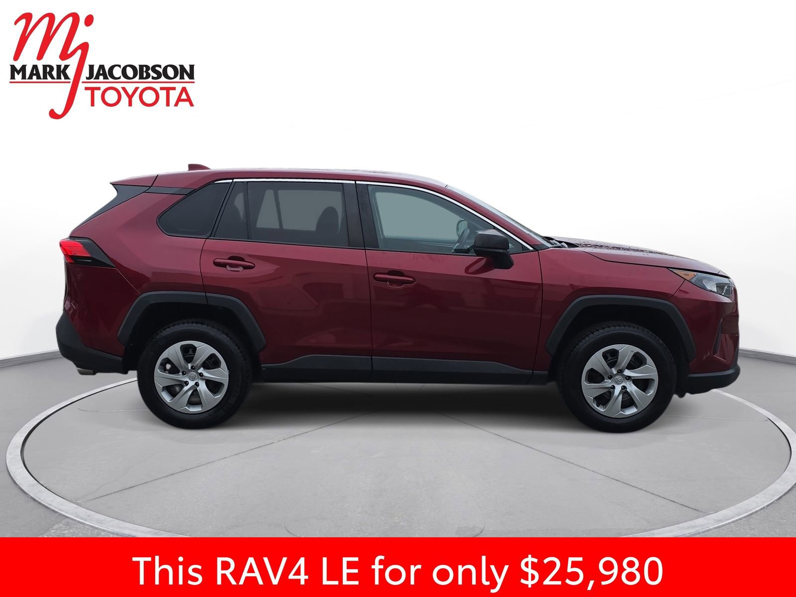 Used 2022 Toyota RAV4 LE image 7