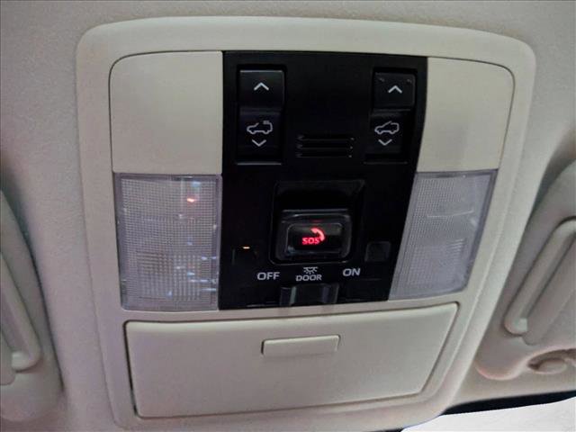 Used 2022 Lexus GX 460 Premium image 17