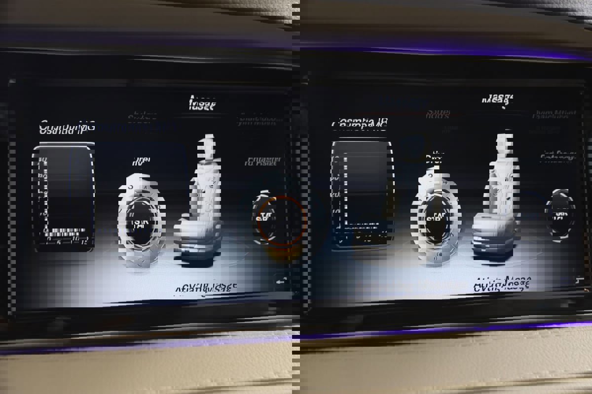 Used 2015 Mercedes-Benz S 550 4MATIC Sedan image 10