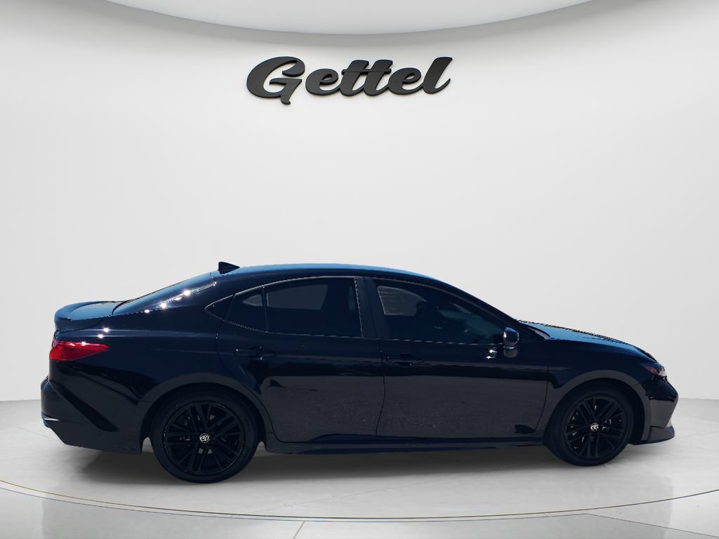 Used 2025 Toyota Camry SE w/ Multimedia Upgrade Package FWD image 4