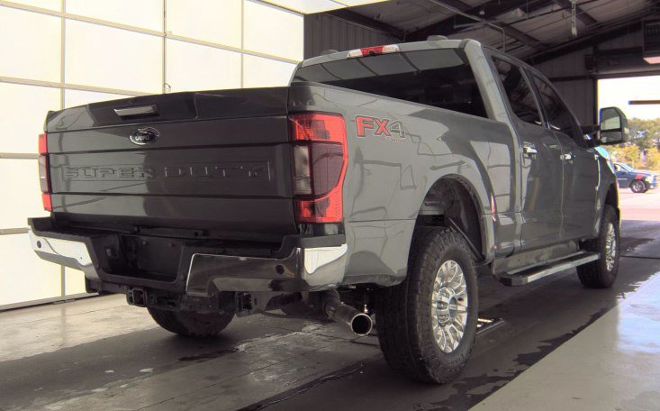 Used 2022 Ford F250 XLT w/ XLT Premium Package AWD/4WD image 2