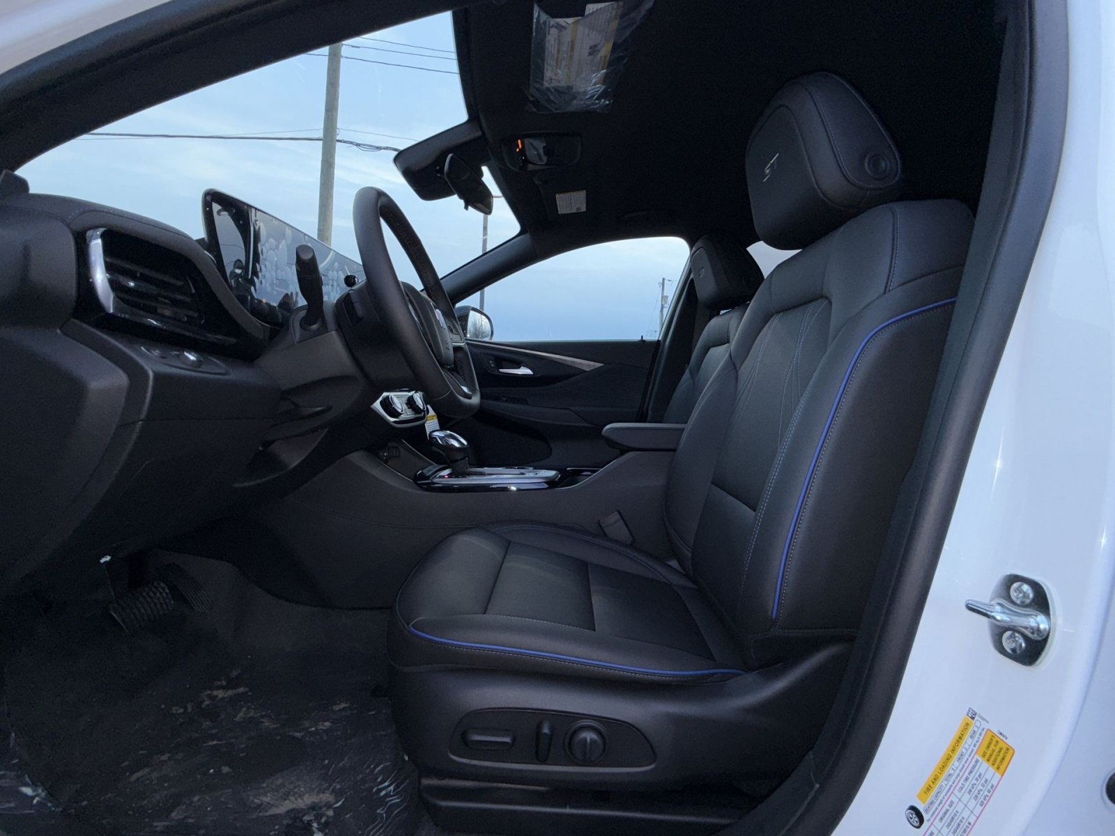 New 2026 Buick Envista Sport Touring w/ Convenience I Package FWD image 13