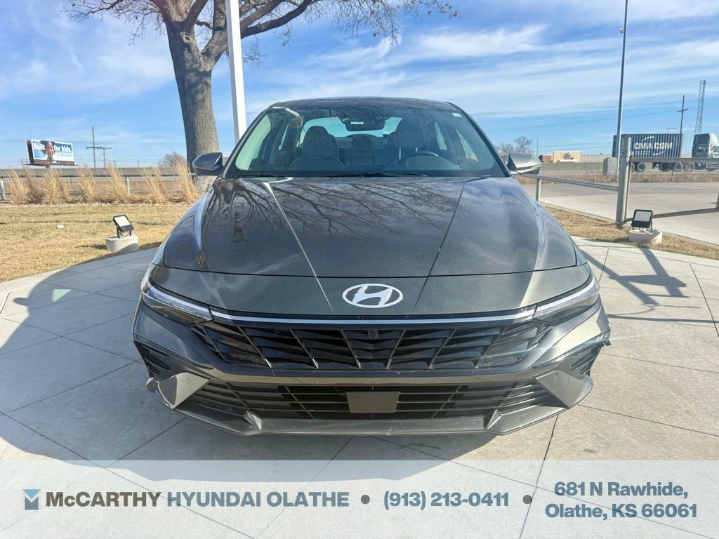Certified 2024 Hyundai Elantra Limited image 8