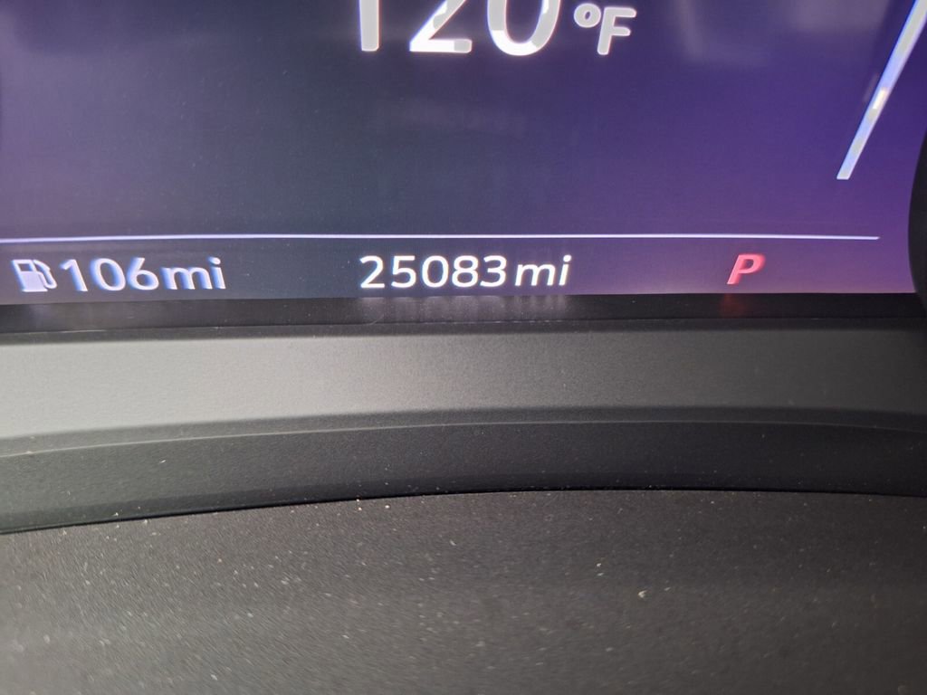 Used 2023 Cadillac XT4 Premium Luxury w/ Technology Package image 20