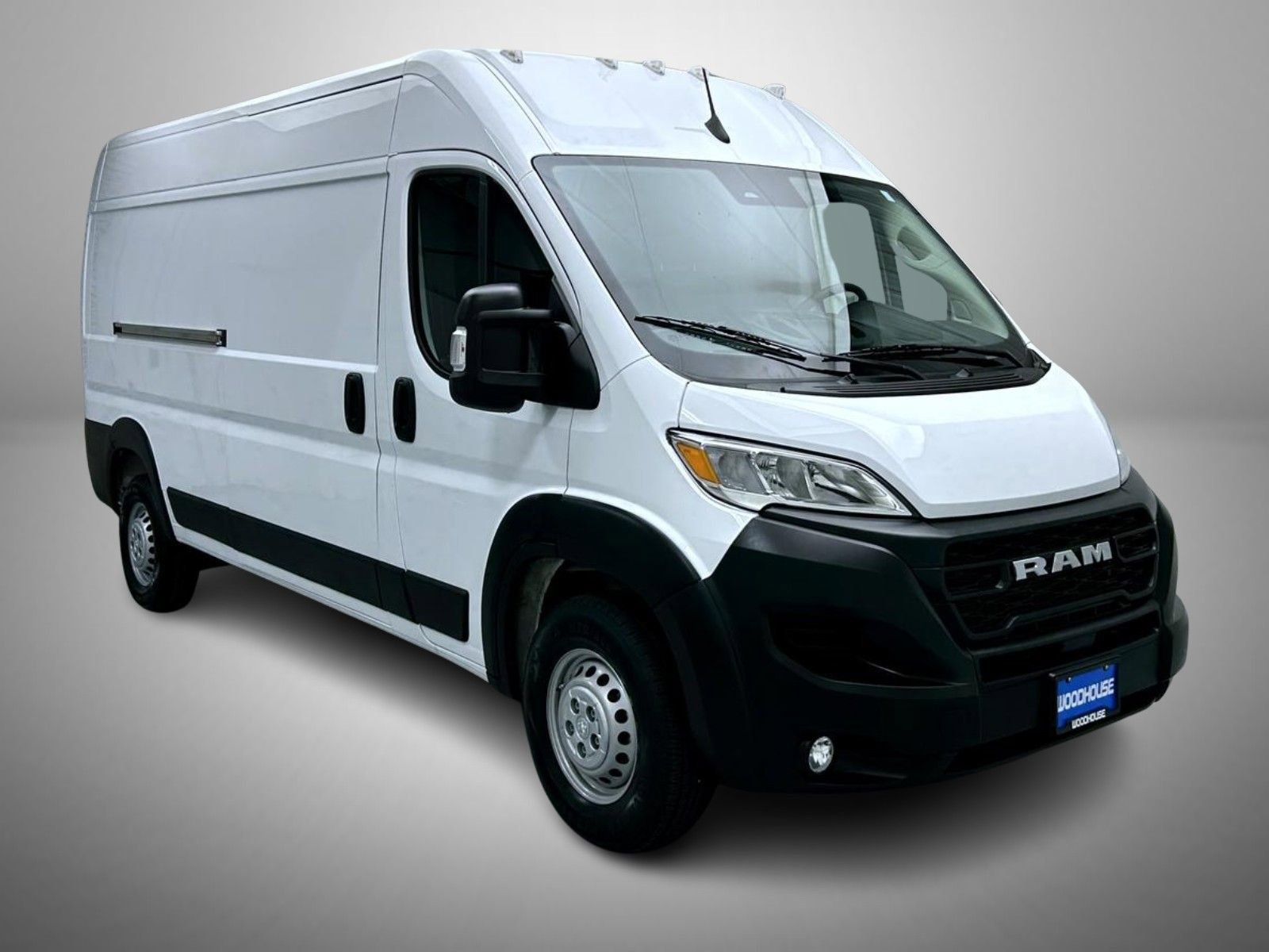 Used 2025 RAM ProMaster 2500 w/ Convenience Group FWD image 3