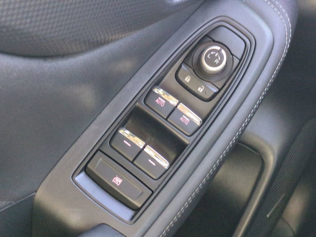 Used 2024 Subaru Forester Touring image 26