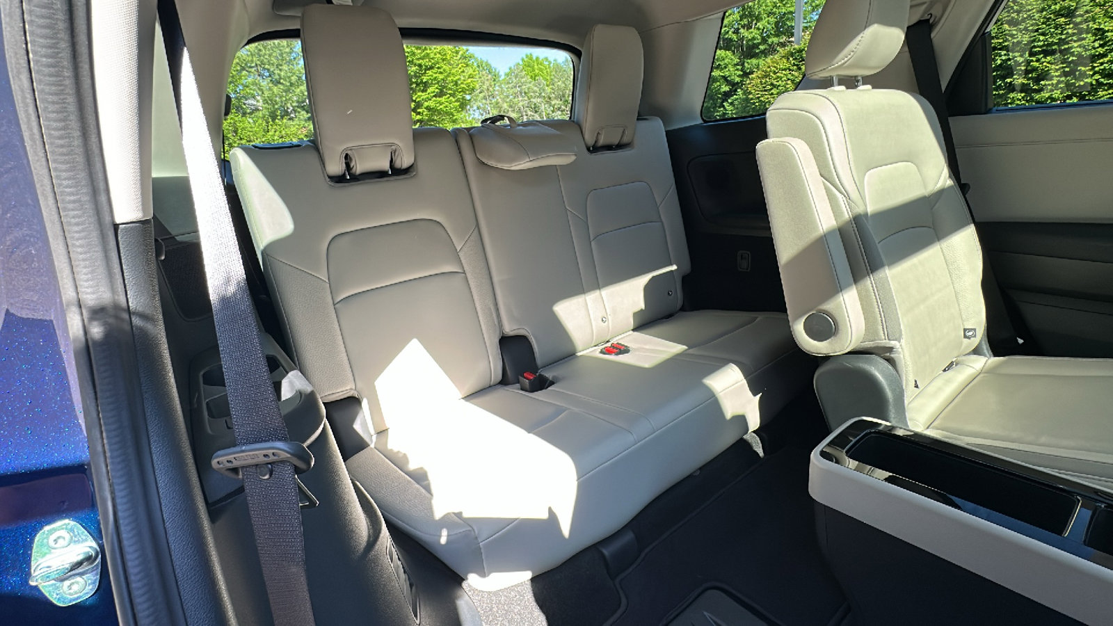 Certified 2023 Nissan Pathfinder SL w/ SL Premium Package AWD/4WD image 24