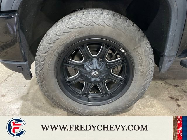 Used 2022 GMC Sierra 2500 AT4 image 18