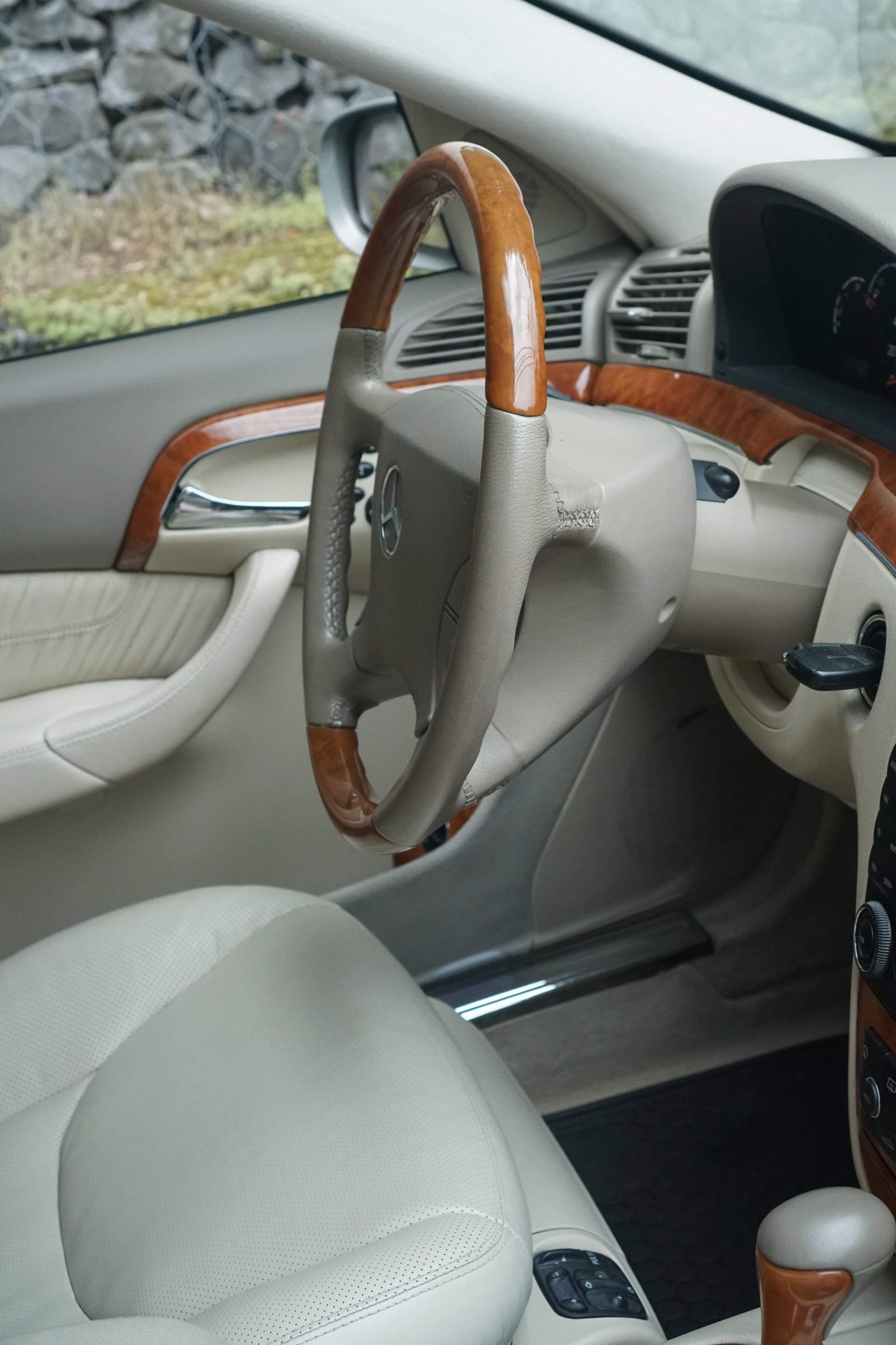 Used 2004 Mercedes-Benz S 500 image 15