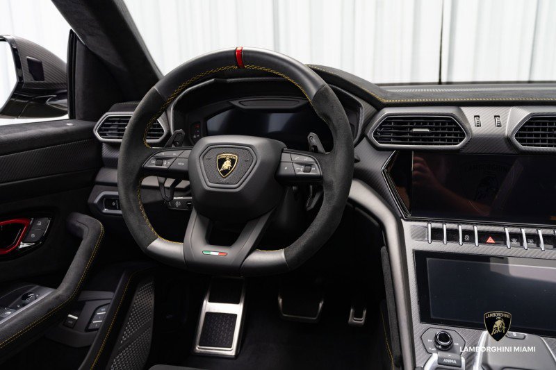 Used 2024 Lamborghini Urus Performante image 50