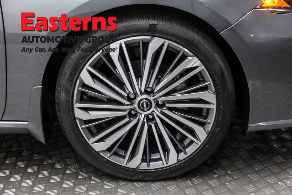 Used 2025 Nissan Altima 2.5 SL image 31