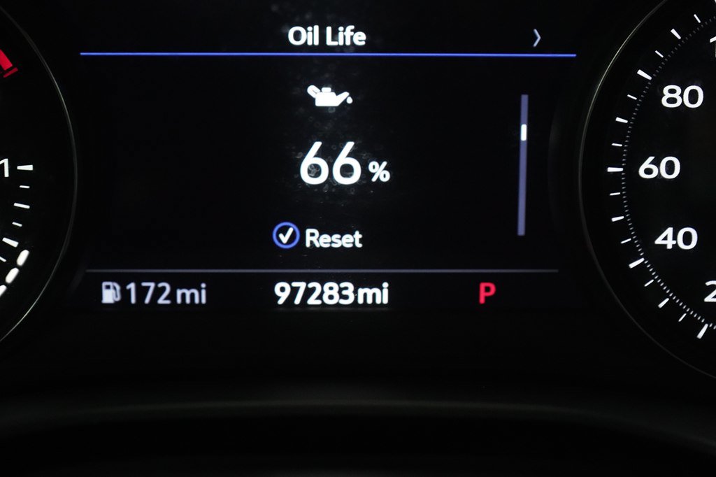 Used 2020 Cadillac XT6 Premium Luxury w/ Platinum Package FWD image 19