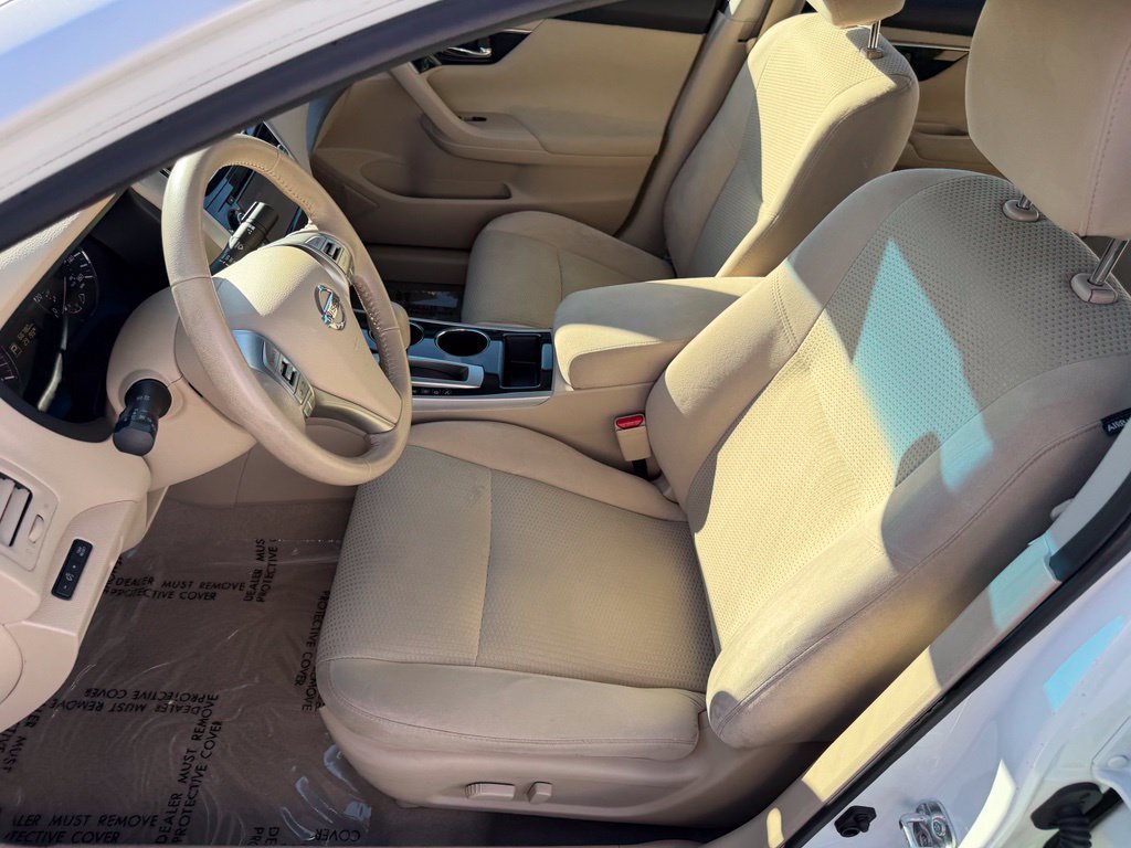 Used 2014 Nissan Altima 2.5 SV w/ Convenience Package FWD image 12