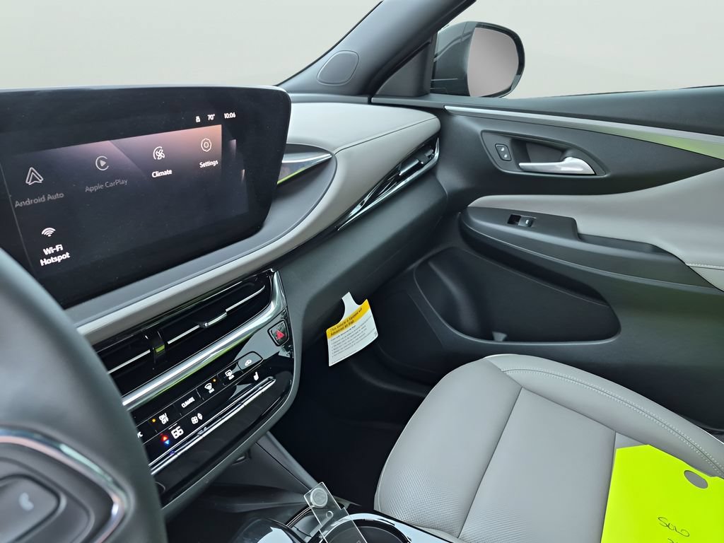 New 2026 Buick Envista Sport Touring FWD image 27