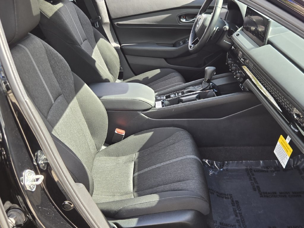 Certified 2025 Honda Accord Sport image 18
