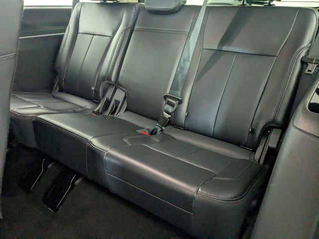 Used 2024 Ford Expedition Max XLT image 30